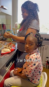 Maïane aide mama àfaire la cuisine🥰 #culture #comedy #Douala #Cameroun #saintvalentin #pourtoi | Famille Lenoir