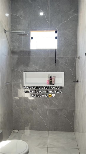Banheiro minimalista branco: como criar o sonho em casa