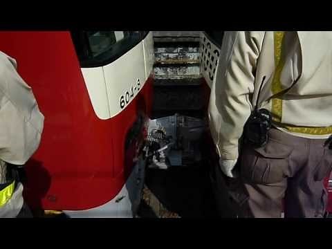 京急 神奈川新町駅切り離し（下り）