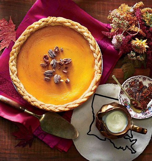 Cushaw Pie With Vanilla Bean Custard Sauce