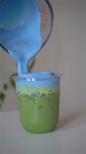 Blue Foam Matcha Recipe That Pops on Camera 💙🍵