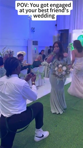 Proposal in her best friend wedding #engagement #wedding #surprise #proposal #marriage