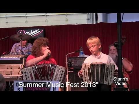 Pan Franek - 2013 - Concertina Polka - Stephanie & Simon at Frankenmuth "Summer Music fest 2013"