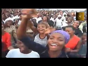 Mobongolisi makambo (Live) - L'Or Mbongo & La Mano di Dio (Boulevard Triomphal, 2004)