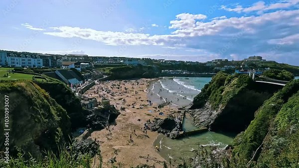 Video of the busy beach in Newquay, Cornwall