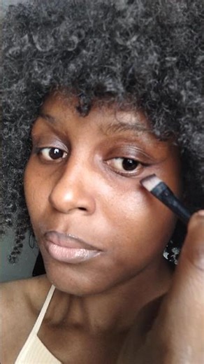 simple way to do a winged fox eye