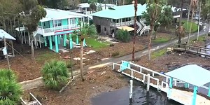 VIDEO: Hurricane Idalia’s storm surge puts Suwannee underwater