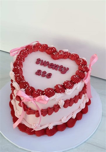 Elegant Cake Decorating Techniques for Every Occasion
