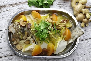 潮州蒸石斑鱼 Teochew Steamed Garoupa Fish - Nanyang Kitchen 南洋小厨