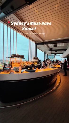 Sunset Vibes at Zephyr Rooftop Bar in Sydney