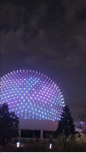 EPCOT’s Stunning Light Show at Night 🌟 Spaceship Earth After Dark #travel #disney