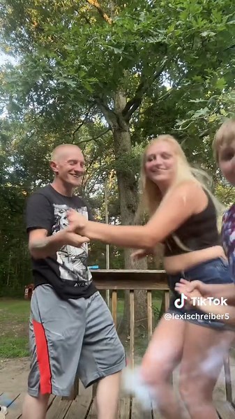 The disfunction says it all 🩷 #family #ihadsomehelp #lovethislife