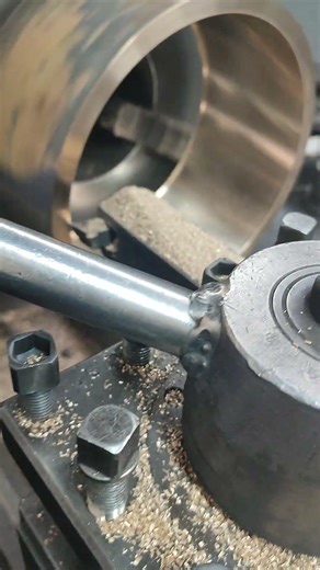 Tornada bronz yatak işleme...#torna #cnc #2026 #ai #machine #abaqus