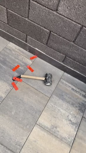 Tiling Tips: Removing Clips and Cleaning Tiles