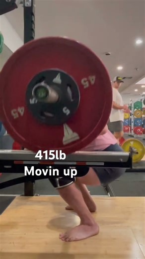 KEEP SQUATTING| MOVING WEIGHT#fitnessjourney #squat