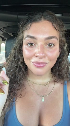 Both of these visualization techniques will help tell your subconscious brain what it is that you want, so that while you’re going throughout your day, you can be subconsciously drawn to things that will bring you closer to your goals 🧠✨ #neuroscience #visualization #manifestation