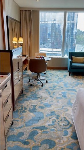 Inside a Luxury Stay at The St. Regis Macau 🏨✨ | Room Tour #stregismacau #luxuryhotel #macau
