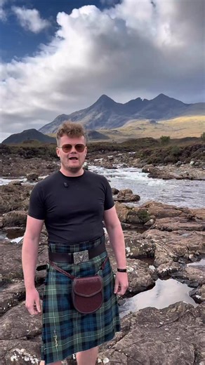 ✨ The Sligachan Bridge - where stories and scenery meet. Nestled between the Cuillin mountains and the Isle’s wild heart, it’s the perfect final stop before you leave Skye behind. #IsleOfSkye #CuillinHils #VisitScotland #TartanVikingTours #ScottishHighlands | Tartan Viking