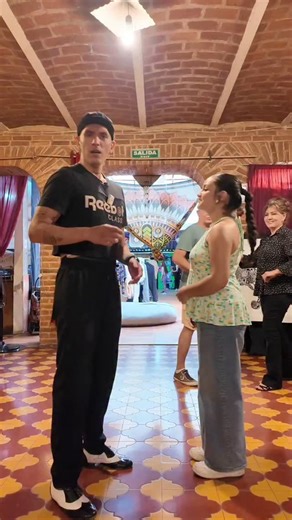 1K views · 207 reactions |  Tips y movimientos básicos que mejorarán...