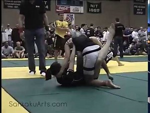 Women's Nogi Grappling NAGA NJ rear mount choke Tara LaRosa