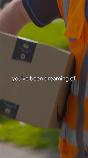 每一個城市地標，都是你未來的潛在市場！ 人還在台灣 貨卻可以透過 Amazon 抵達紐約的購物車、東京的收藏清單、倫敦與巴黎的願望清單裡 你不用飛出去開店、不用一個國家一個國家跑通路 只要在台灣把商品準備好，就能用跨境電商打開全球生意版圖 新手賣家還有高達50 美金回饋的創業基金 如果你也想讓品牌跟著鏡頭一起從台灣出發👇點擊下方專屬開店連結 🔗立即註冊：https://amazontaiwan.pse.is/8hf75c 🔗報名免費註冊教學線上課：https://amazontaiwan.pse.is/8hf7a2 | 亞馬遜全球開店