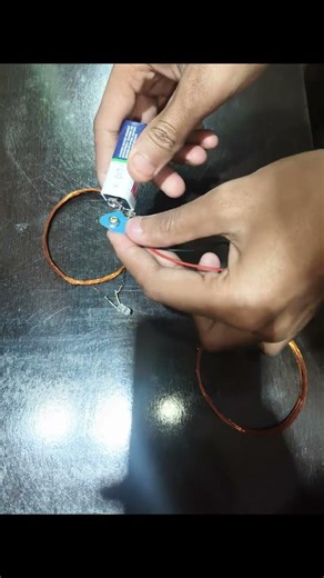 DIY wireless charger circuit #experiment #robot #viralshorts