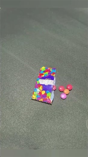 Stop motion animation (candy's)