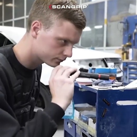 Spot every flaw with the Scangrip Matchpen R. 🔦✨ This compact, high-CRI inspection light delivers precise color matching and reveals even the smallest imperfections. Perfect for paint correction, detailing, and professional inspections—anytime, anywhere. Small size. Big accuracy. | Reflections Car Care