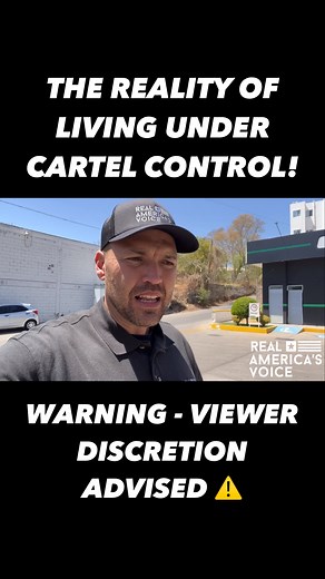 76K views · 9.8K reactions | Warning - viewer discretion advised ⚠️...