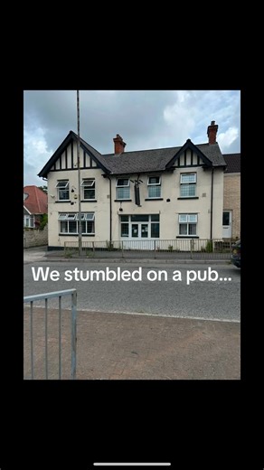42K views · 319 reactions | #foryoupageviralシ゚ #LocalPubVibes #highlighteveryone #oliversrestaurant #swansea #carvery #carverytime #foryou #restaurant #pub #renovationproject #smallbuisnessbigdreams | Olivers Restaurant Fforestfach | Facebook