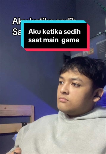 Aku ketika main game sedih #onthisday #promomakanharian #ps2 #ps3 #ps4