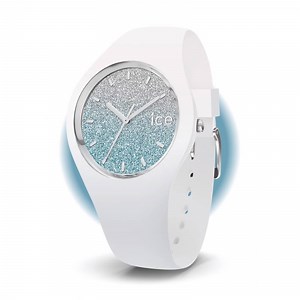 Elle brille, elle est tendance, elle est là, elle est faite pour vous! La nouvelle ICE lo, la montre qui va transformer votre look pendant tout l'été! https://goo.gl/aCWsLF | Ice-Watch