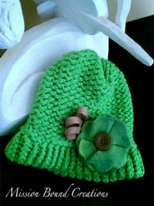 How to Loom Knit a Hat - LoomaHat.com