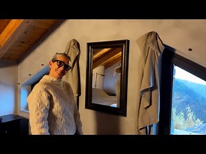 Triangel curtains in the making. S:2 E:2. Do you want to see how we made curtains for the windows.