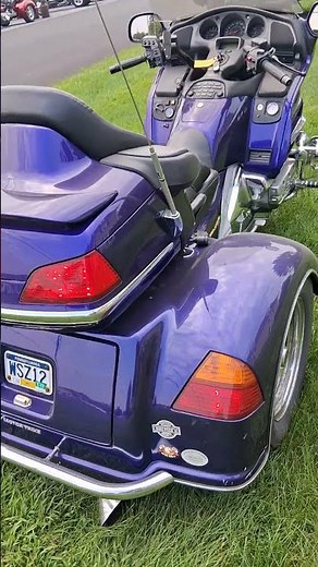 2002 HONDA GOLD WING GL1800