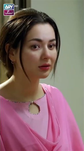 Mujhe ATM Card use karna nahi aata..🙄 | #haniaamir #shorts