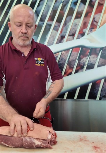 Crafting the perfect roast, one tie at a time! 🔪🔥 Meet Pete, the owner and head butcher at Meat You Here, showcasing his skill and passion as he preps a roast destined for your table. For top-quality meats and unmatched expertise, Pete and the team have you covered. Swing by and see for yourself! 🥩👌 #MeatYouHere #ButcherCraft