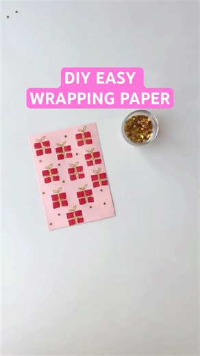 DIY wrapping paper #diy #crafts #holidaycrafts #christmascrafts #diycrafts #wrapping #giftwrapping