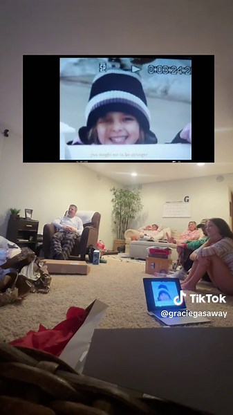 A suprised my parents with a song dedicated to them. Their reaction was so sweet🥹 Everday I feel so blessed to have them and for everything they’ve done for me. I love them so much. Because of You — OUT NOW ON ALL PLATFORMS!🤍 @secretaccount123856 #parentsoftiktok #sentimental #newmusic #christmas #fyp