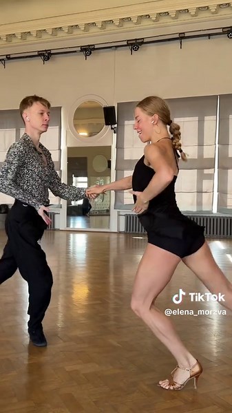 Cha-Cha-Cha Dance Tutorial: Join the Fun!