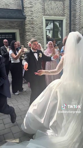 Traditional Bride Zaffa Celebration in Arab Weddings