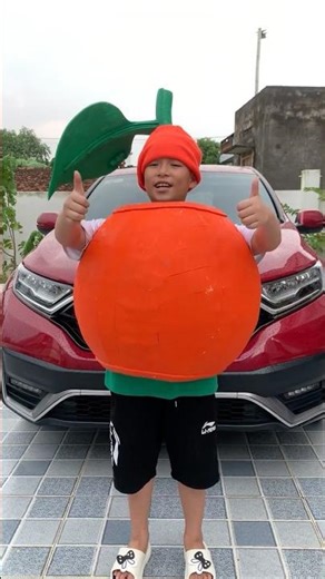 udindindi dun choose the right slippers for ballerina#ballerina #udindindindun #shorts #funny