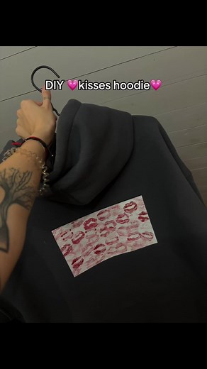 DIY Kisses Hoodie Tutorial | How to Make Your Own Kiss Hoodie