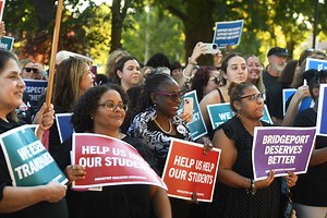 Bridgeport teachers admonish administration they say allowed school year to start 'in chaos'