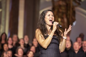 How to sing ANY song like a PRO | Freya Casey | Skillshare