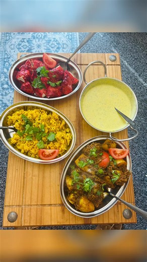 Will be having a week off work end of May and i am having a pause on the diet and will be cooking 7 different Indian Curry, all BiR just like ( better ) than you get from the Takeaway 😋 Please follow The Tattooed Curry Geezer if you would like to learn basic skills on how to create curry just like our British Indian Restaurants. Lots of photos of my work over the years. . I have learnt from some true professionals. Especially : Chef Faz from The Akash restaurant in Portsmouth and Latif ( Inspir