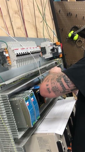 End CNC Machine Problems With A MachMotion Controller Upgrade
