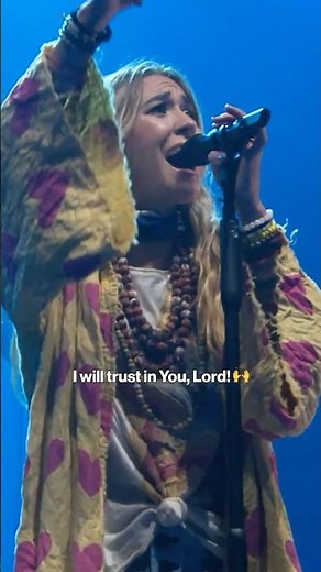 God is still worthy of our trust. 🙏 ‪@laurendaiglemusic‬