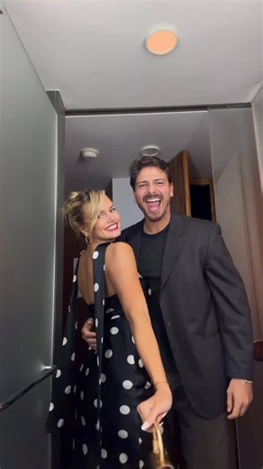 Shay Sullivan | Finishing touches 💋 | Instagram