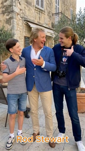 From Rockstar to Gentle Grandpa 🥹 ❤️ #family #rodstewart #rodsteward #legend #music #rock